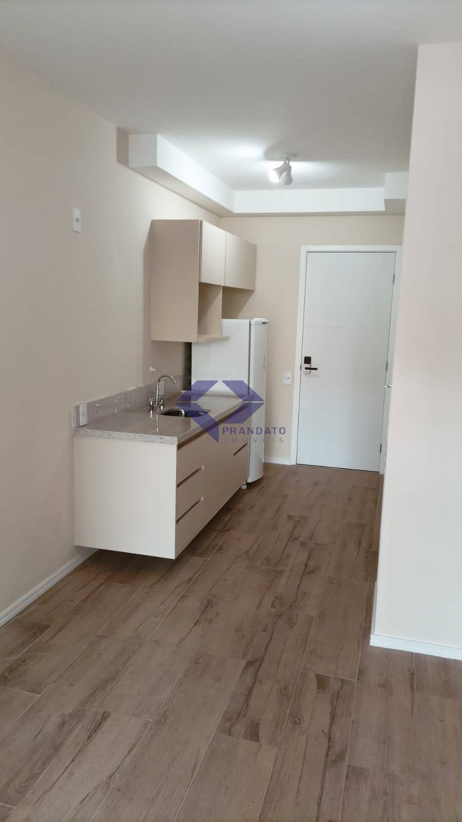 Apartamento à venda com 1 quarto, 40m² - Foto 16