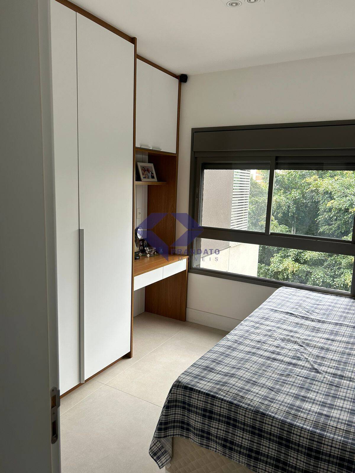 Apartamento à venda com 3 quartos, 131m² - Foto 12