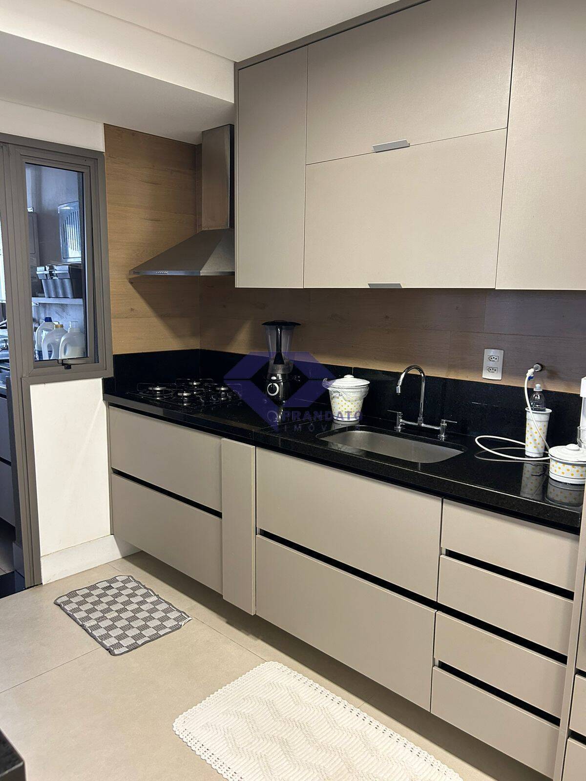 Apartamento à venda com 3 quartos, 131m² - Foto 10