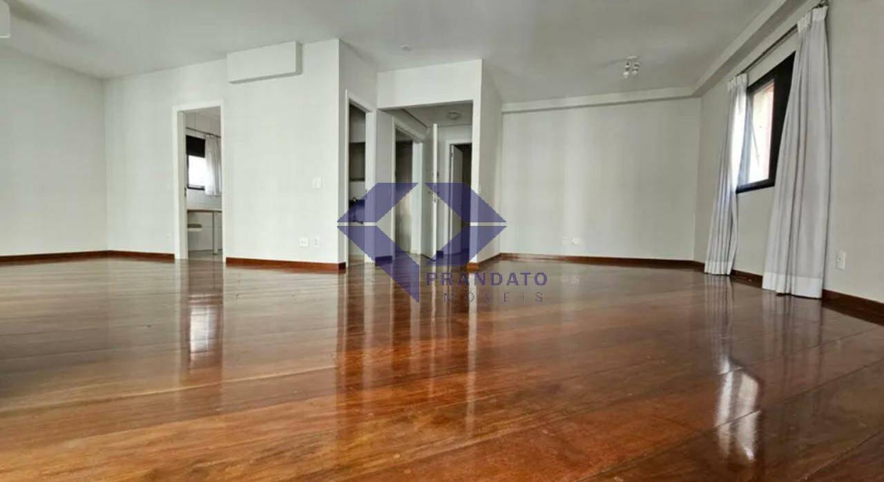 Apartamento à venda com 3 quartos, 167m² - Foto 3