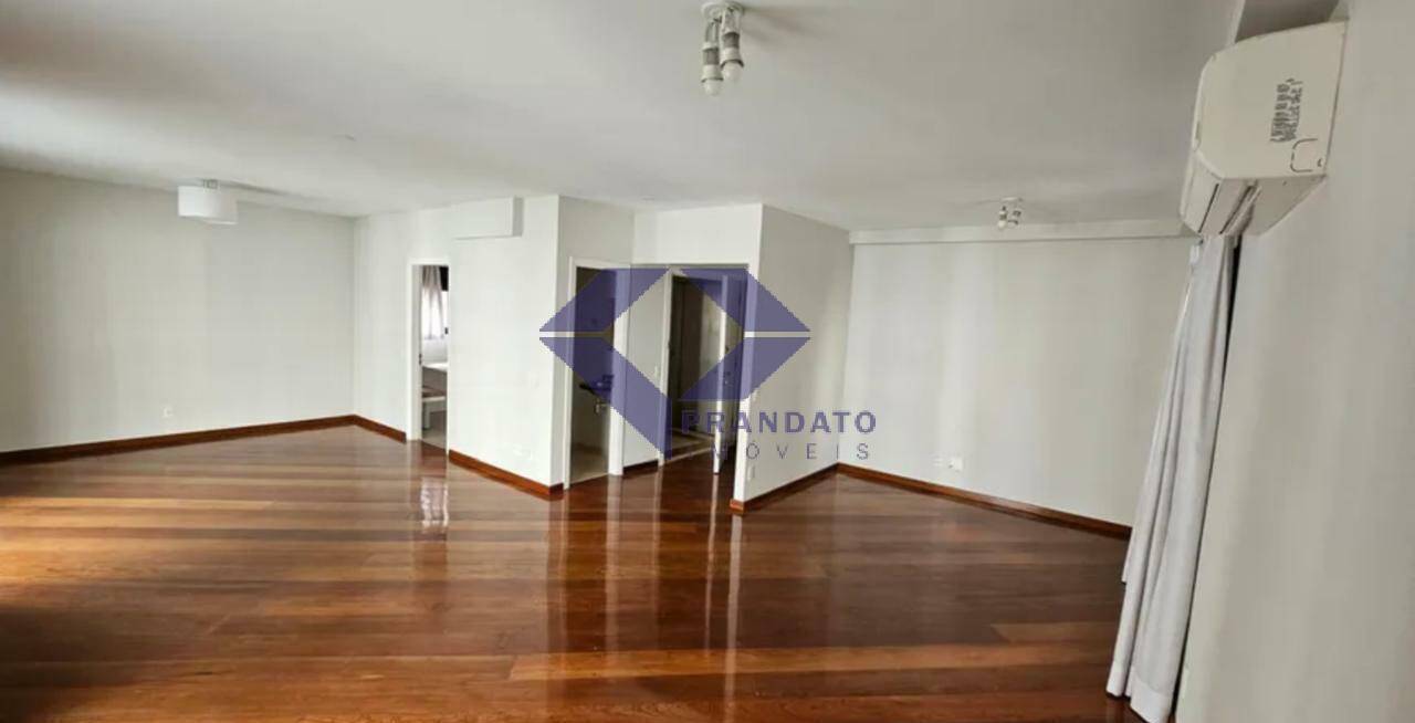 Apartamento à venda com 3 quartos, 167m² - Foto 4