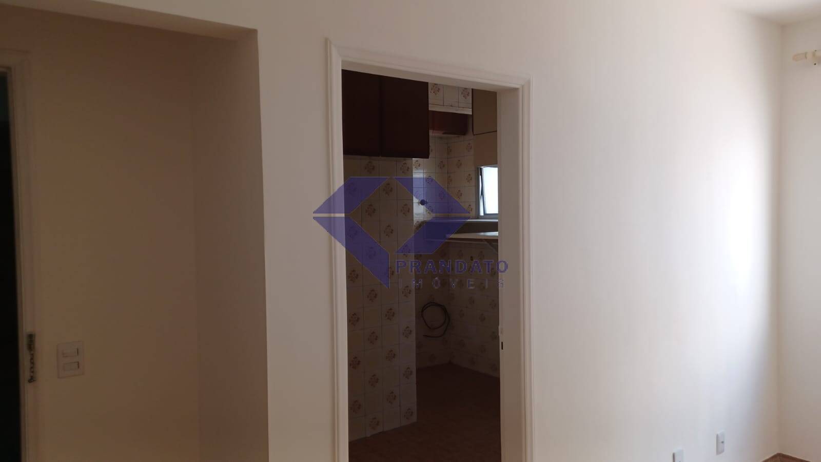 Apartamento à venda com 2 quartos, 57m² - Foto 9