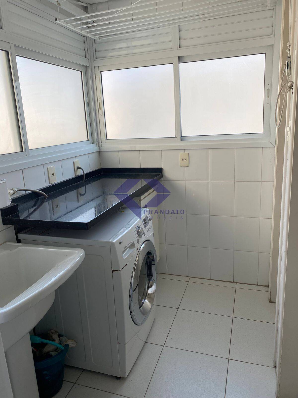 Apartamento à venda com 3 quartos, 104m² - Foto 15