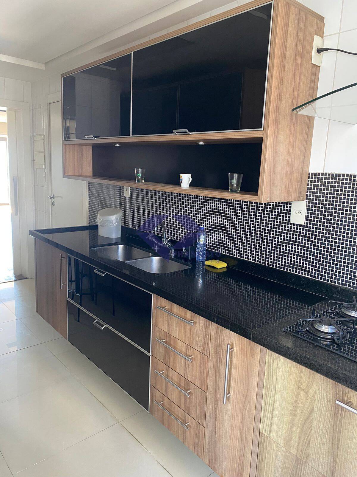 Apartamento à venda com 3 quartos, 104m² - Foto 7