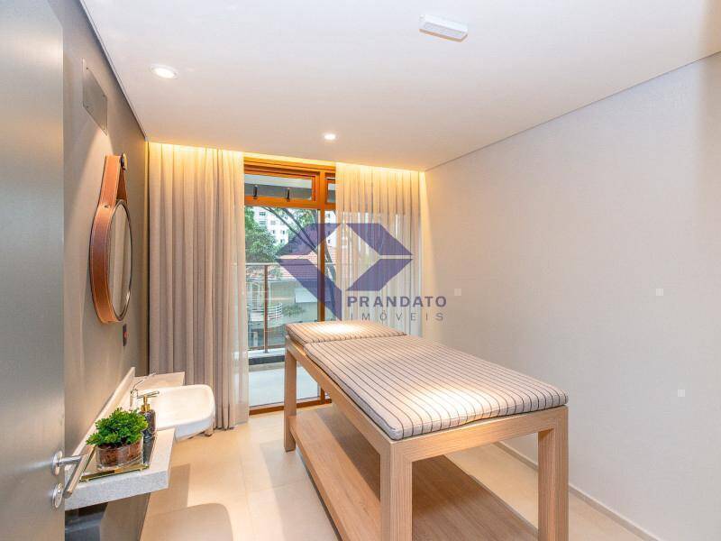 Apartamento à venda com 3 quartos, 145m² - Foto 28