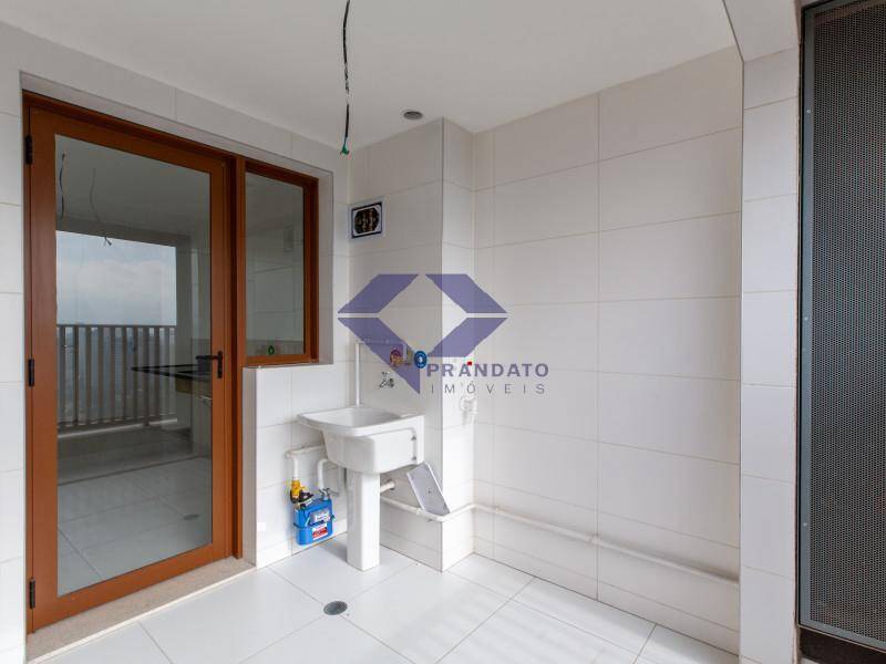 Apartamento à venda com 3 quartos, 145m² - Foto 15