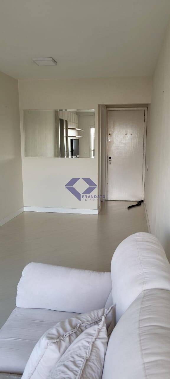 Apartamento à venda com 2 quartos, 65m² - Foto 3