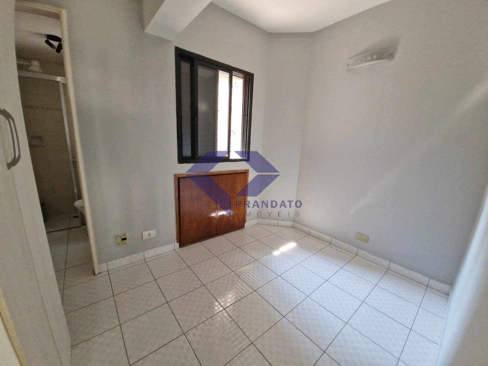 Apartamento à venda com 4 quartos, 216m² - Foto 31