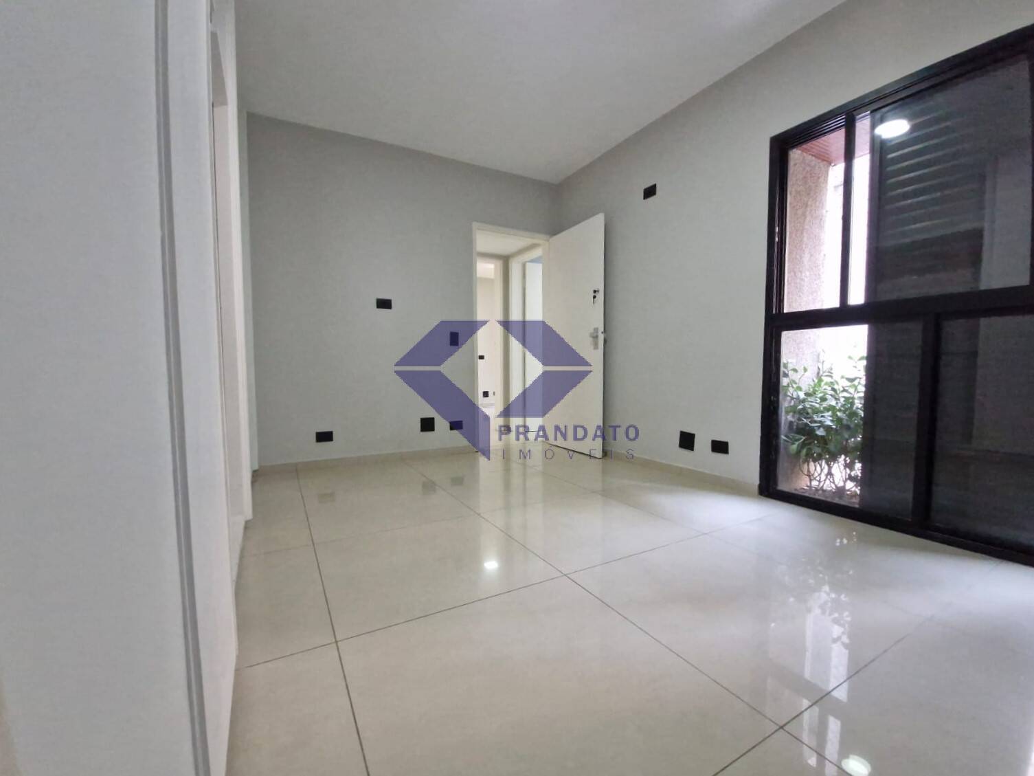 Apartamento à venda com 4 quartos, 216m² - Foto 22