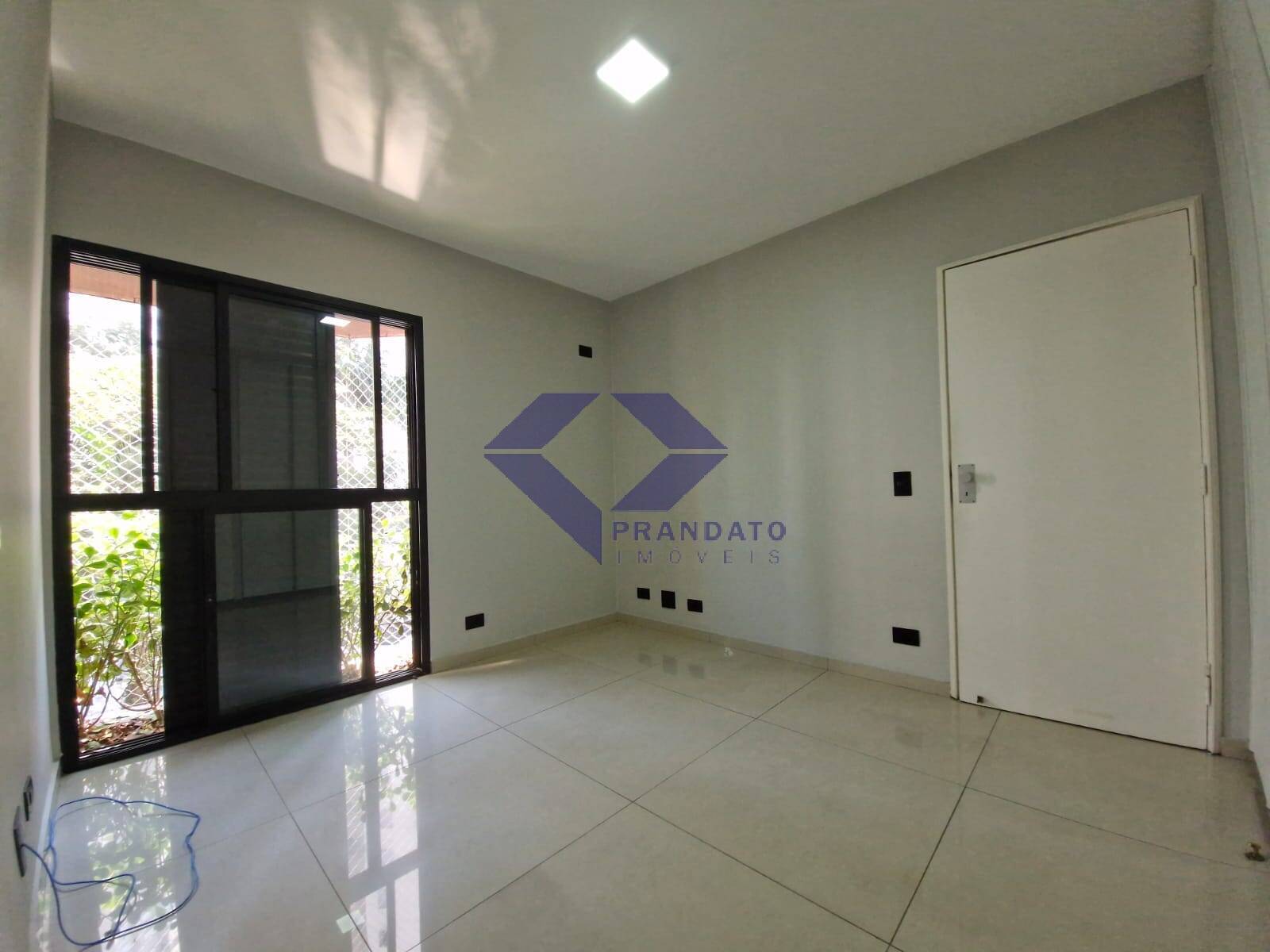 Apartamento à venda com 4 quartos, 216m² - Foto 27