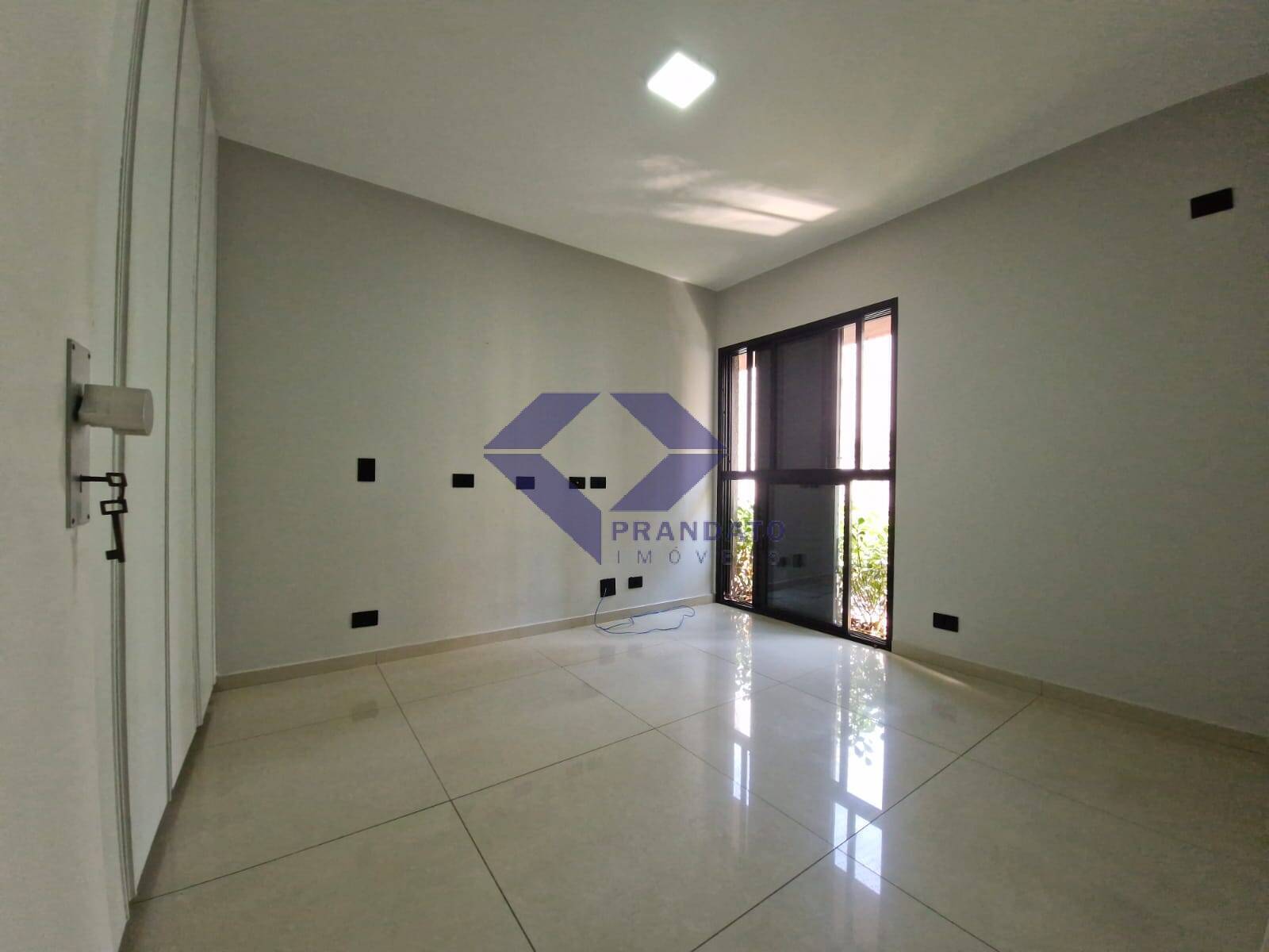 Apartamento à venda com 4 quartos, 216m² - Foto 30