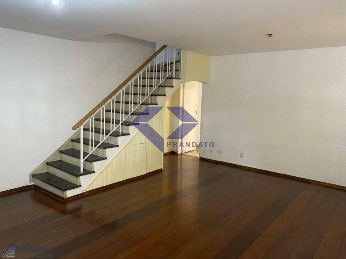 Casa à venda com 3 quartos, 138m² - Foto 5