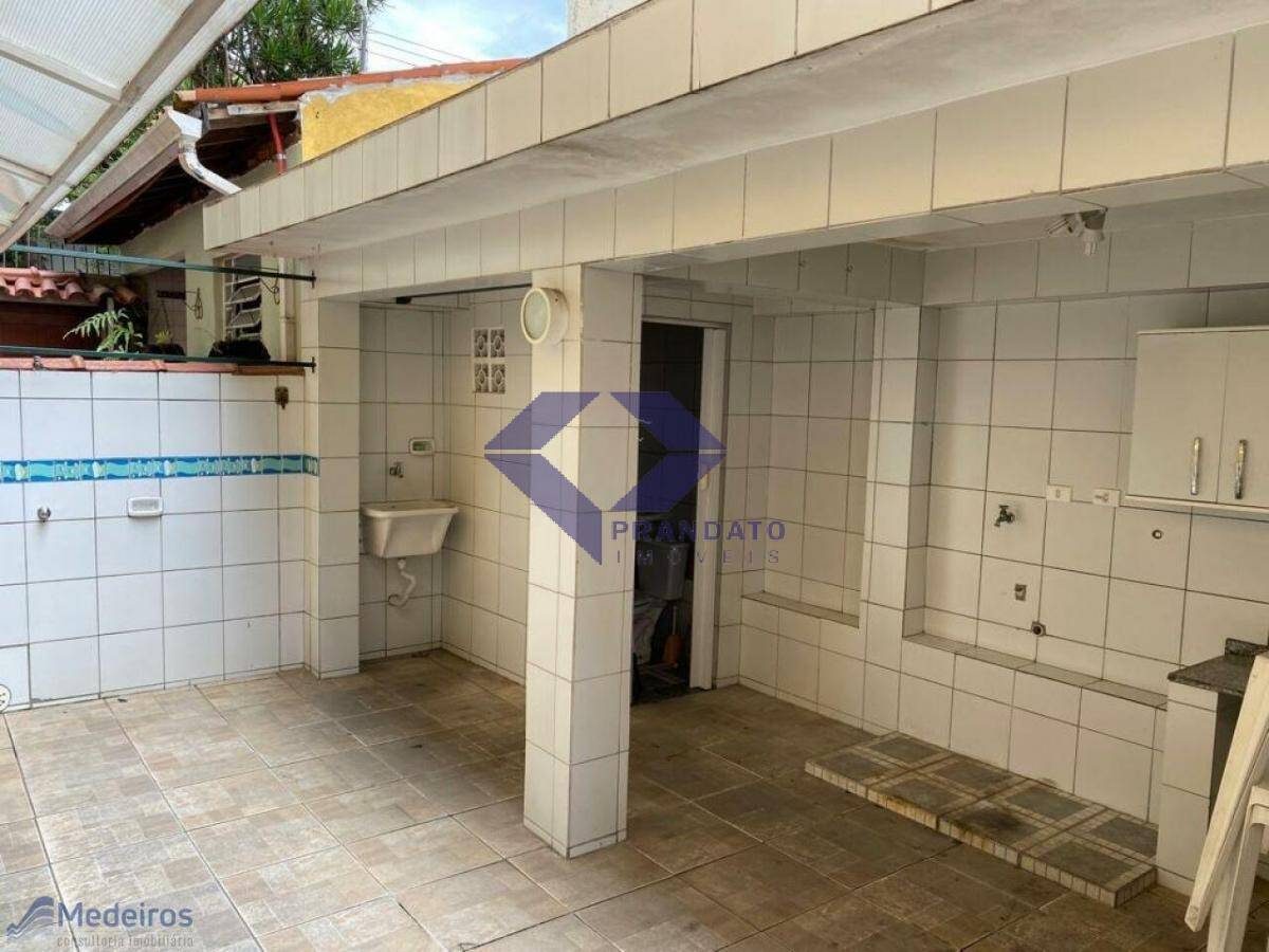 Casa à venda com 3 quartos, 138m² - Foto 17