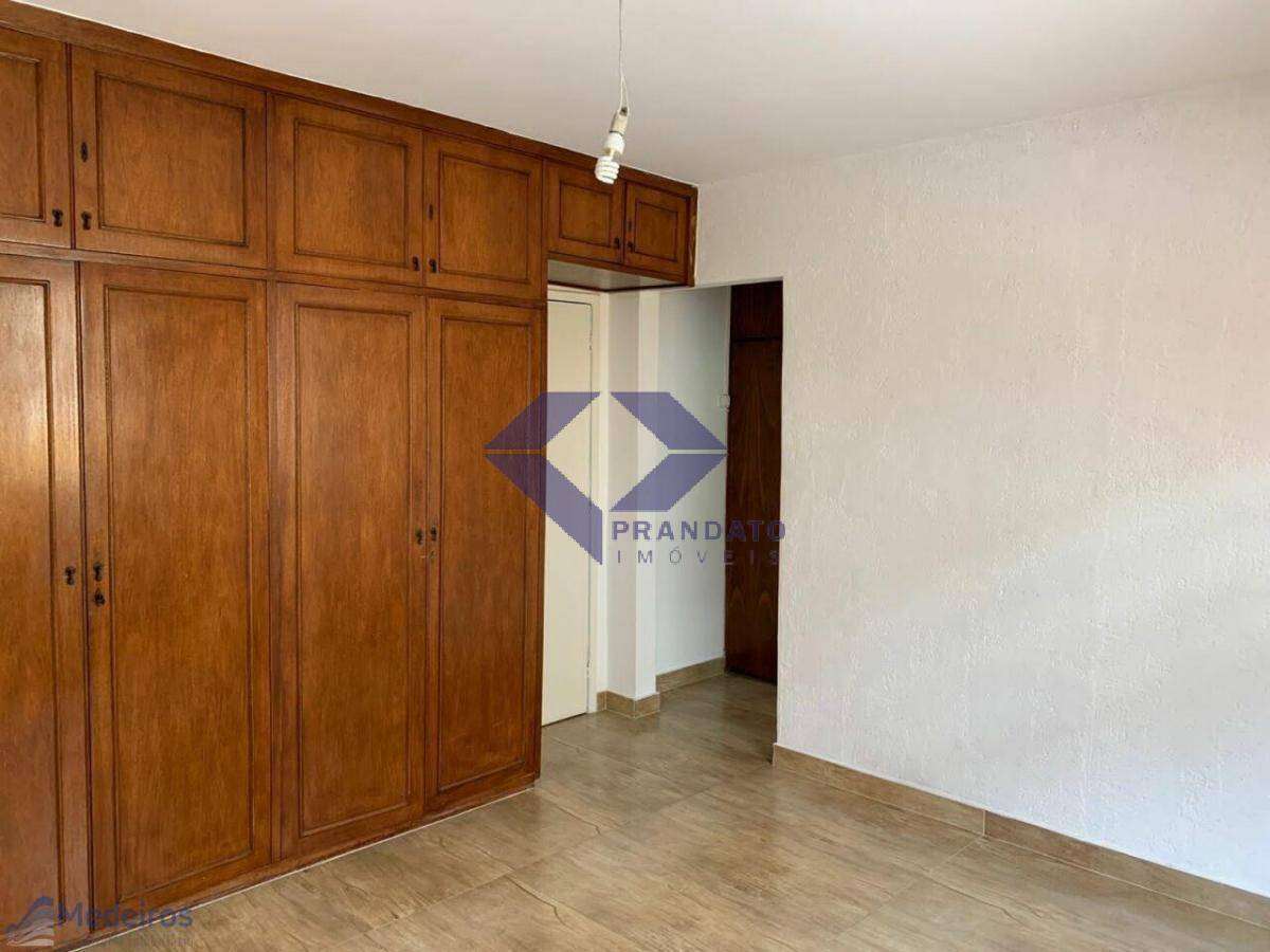 Casa à venda com 3 quartos, 138m² - Foto 10