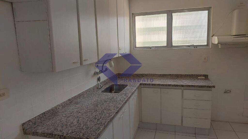 Apartamento à venda com 3 quartos, 150m² - Foto 5