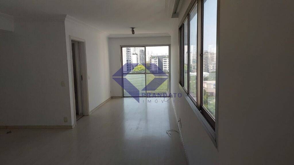 Apartamento à venda com 3 quartos, 95m² - Foto 1