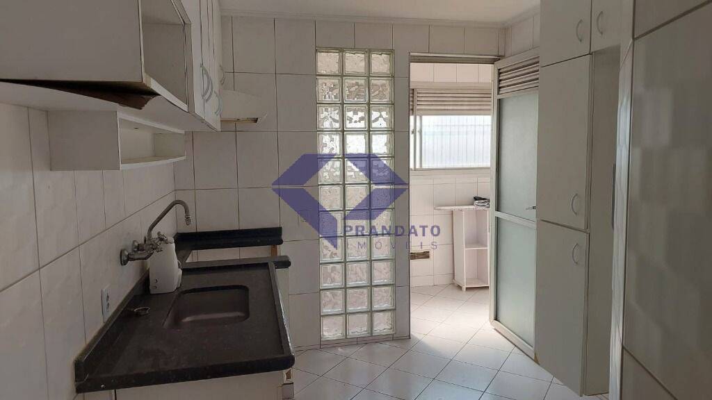 Apartamento à venda com 3 quartos, 95m² - Foto 5