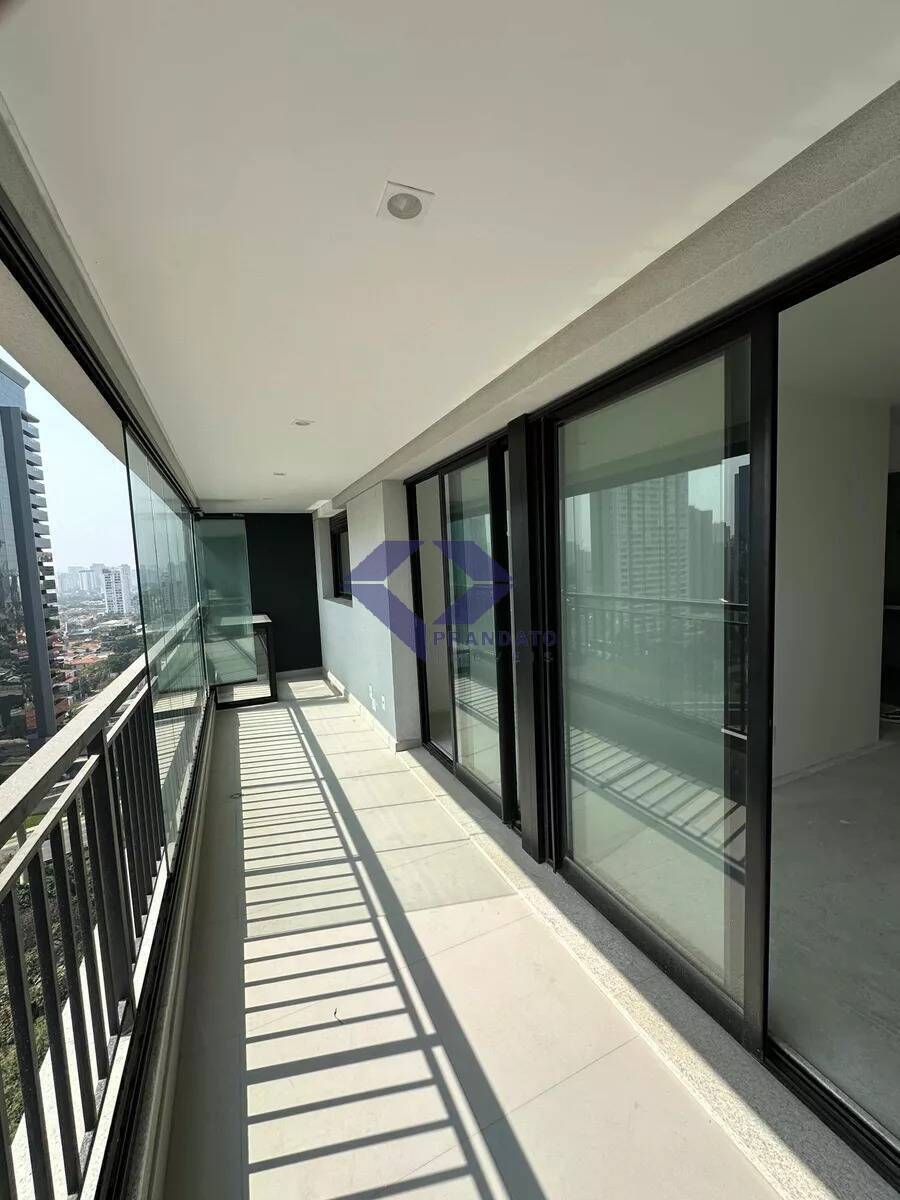 Apartamento à venda com 2 quartos, 68m² - Foto 1