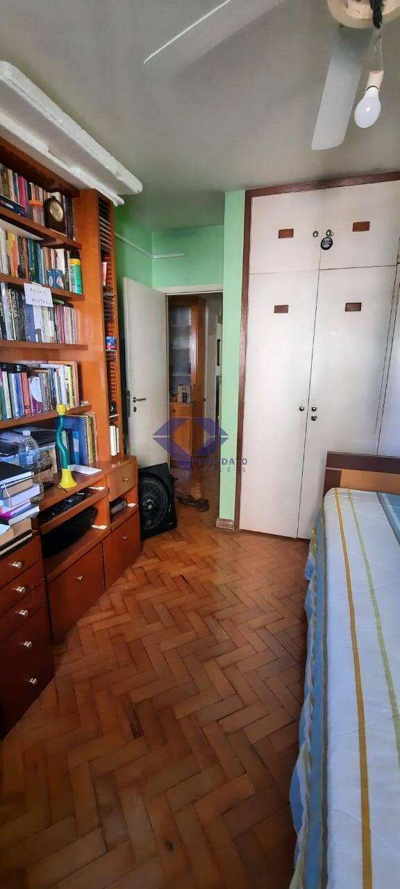 Apartamento à venda com 3 quartos, 126m² - Foto 9