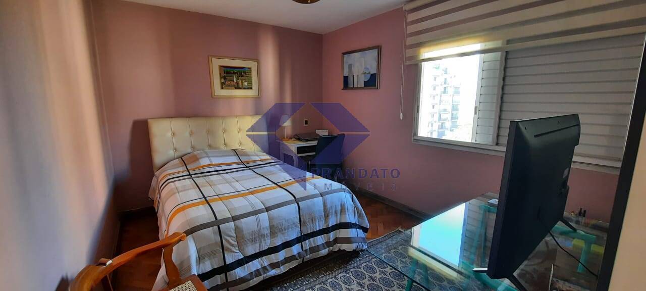 Apartamento à venda com 3 quartos, 126m² - Foto 8