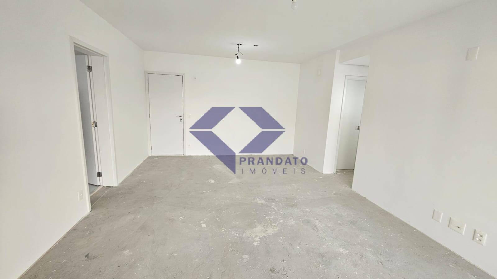 Apartamento à venda com 3 quartos, 130m² - Foto 2