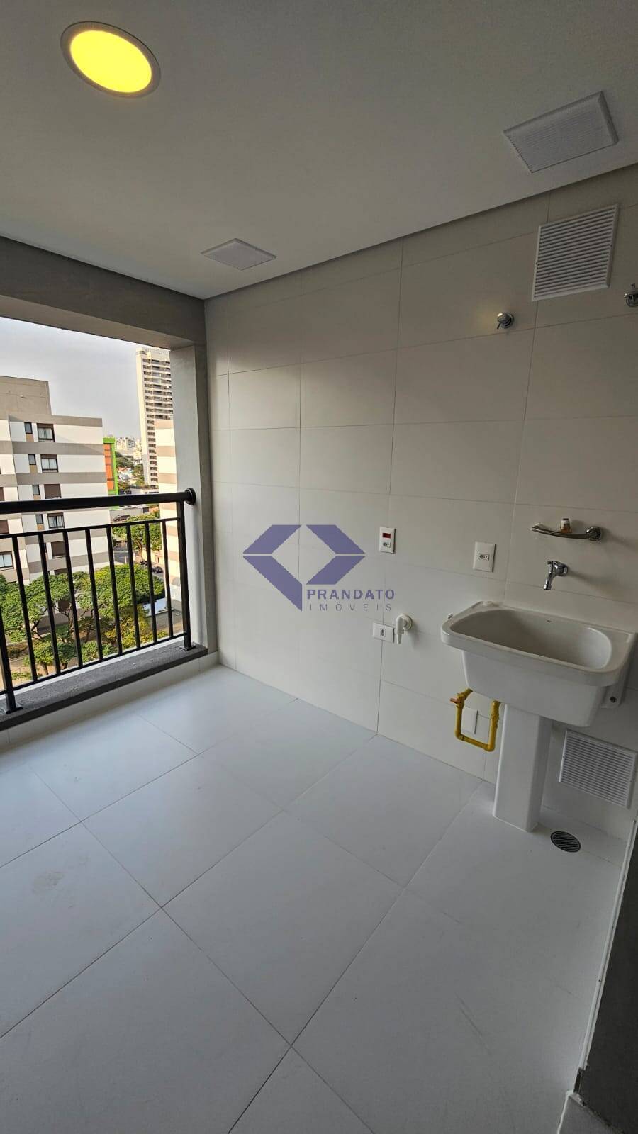 Apartamento à venda com 3 quartos, 130m² - Foto 8