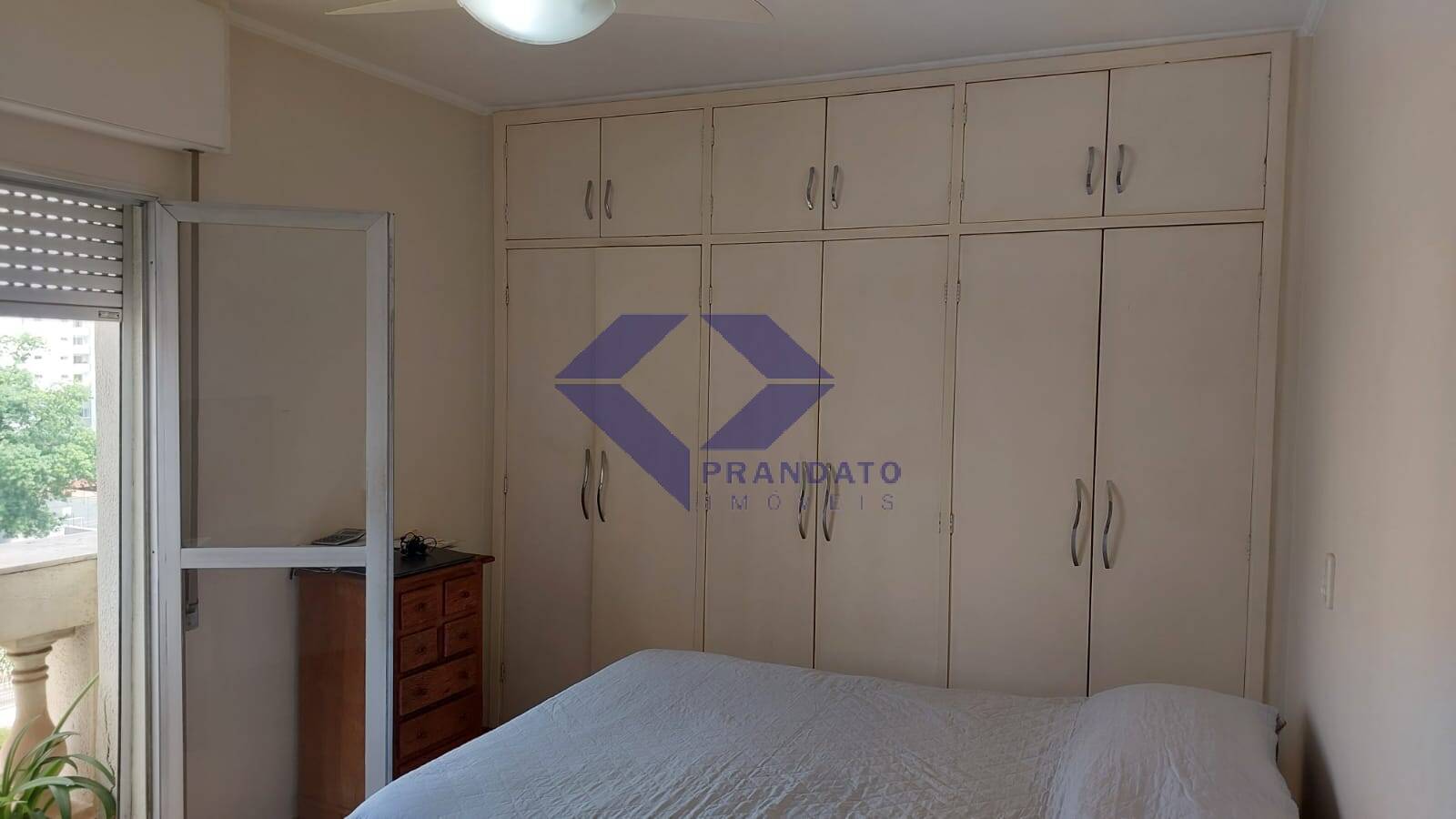 Apartamento à venda com 3 quartos, 130m² - Foto 10