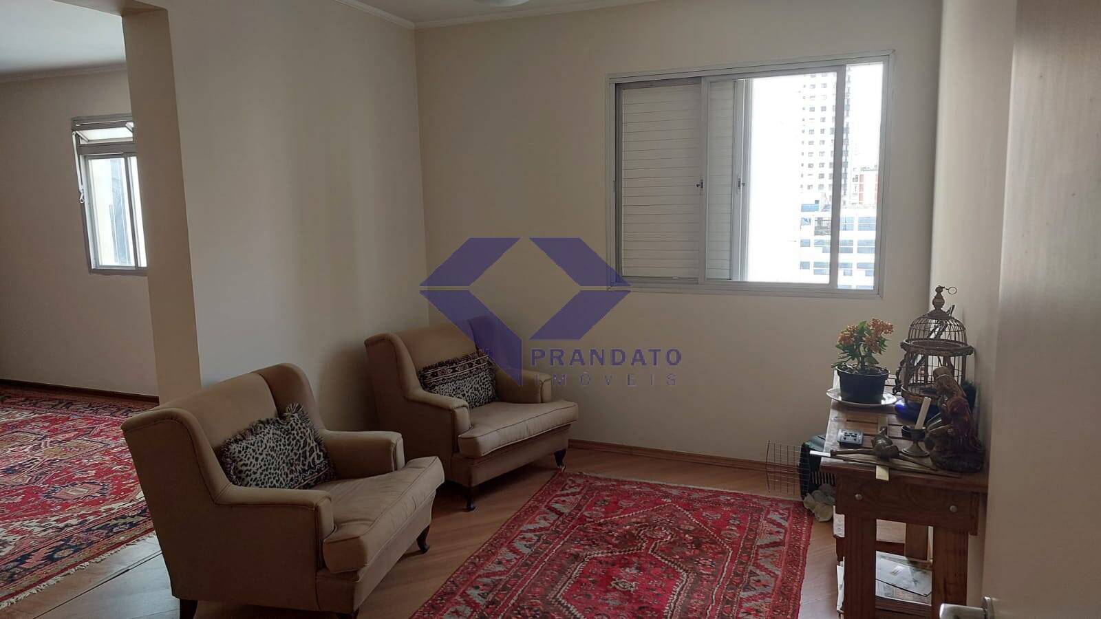 Apartamento à venda com 3 quartos, 130m² - Foto 4