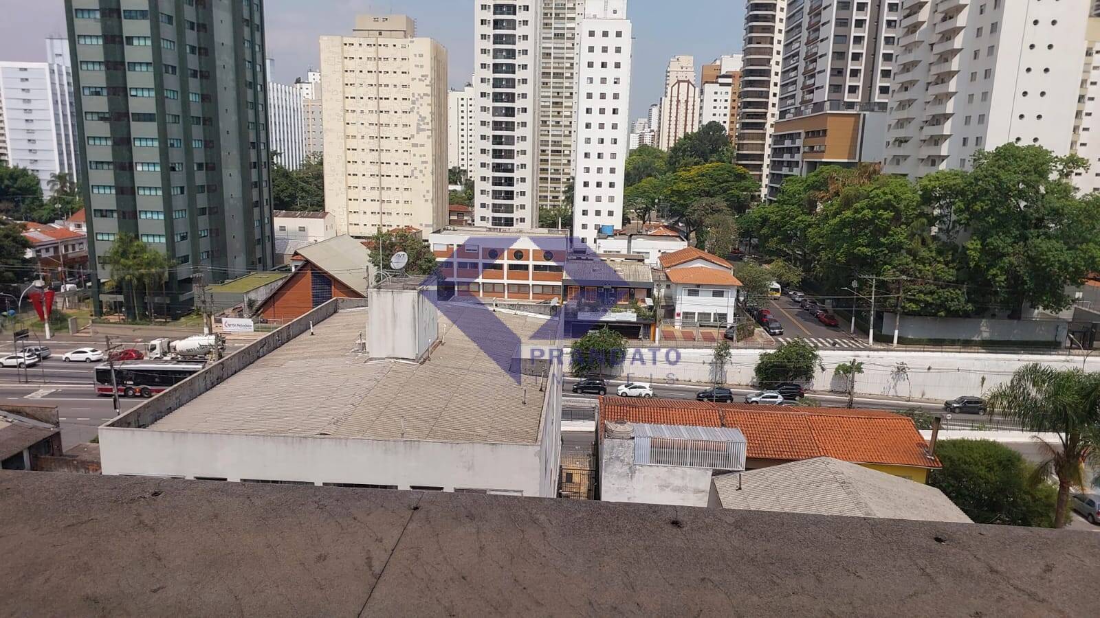 Apartamento à venda com 3 quartos, 130m² - Foto 20