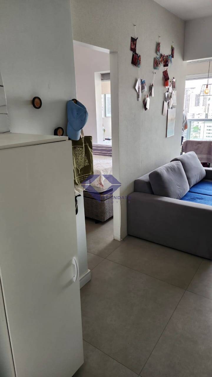 Apartamento à venda com 1 quarto, 43m² - Foto 2