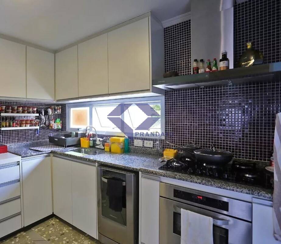 Apartamento à venda com 3 quartos, 130m² - Foto 13