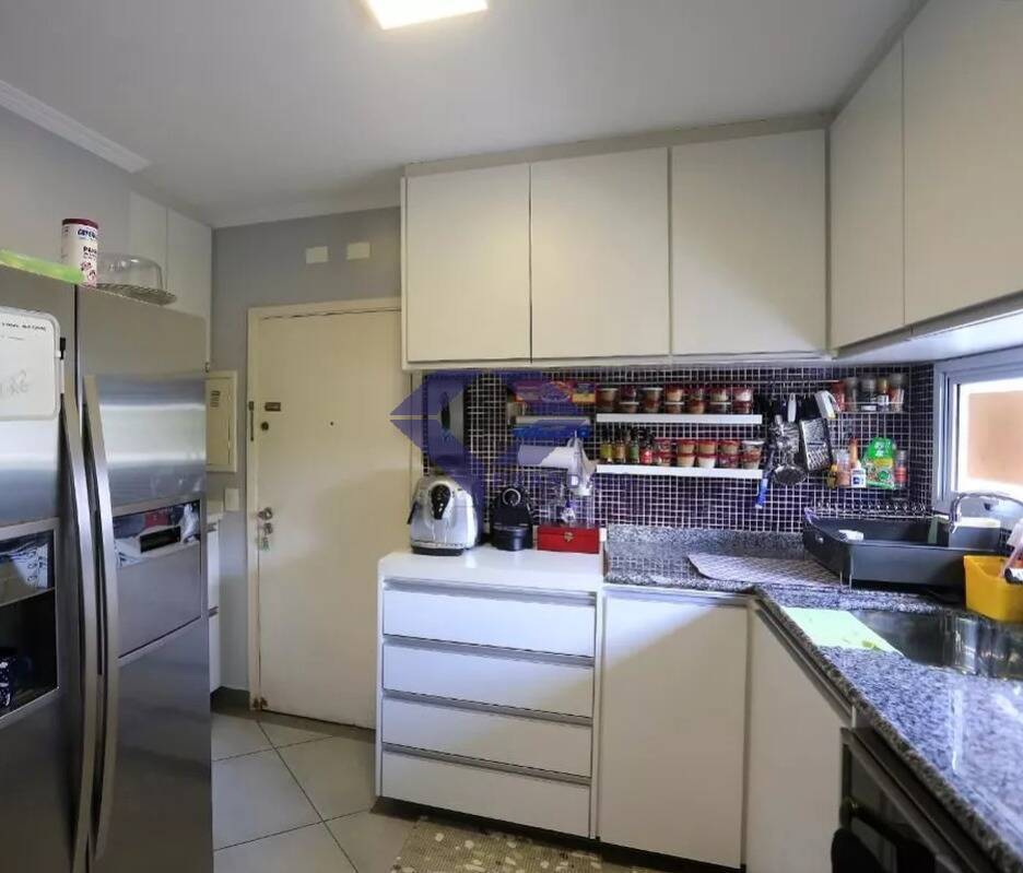 Apartamento à venda com 3 quartos, 130m² - Foto 14