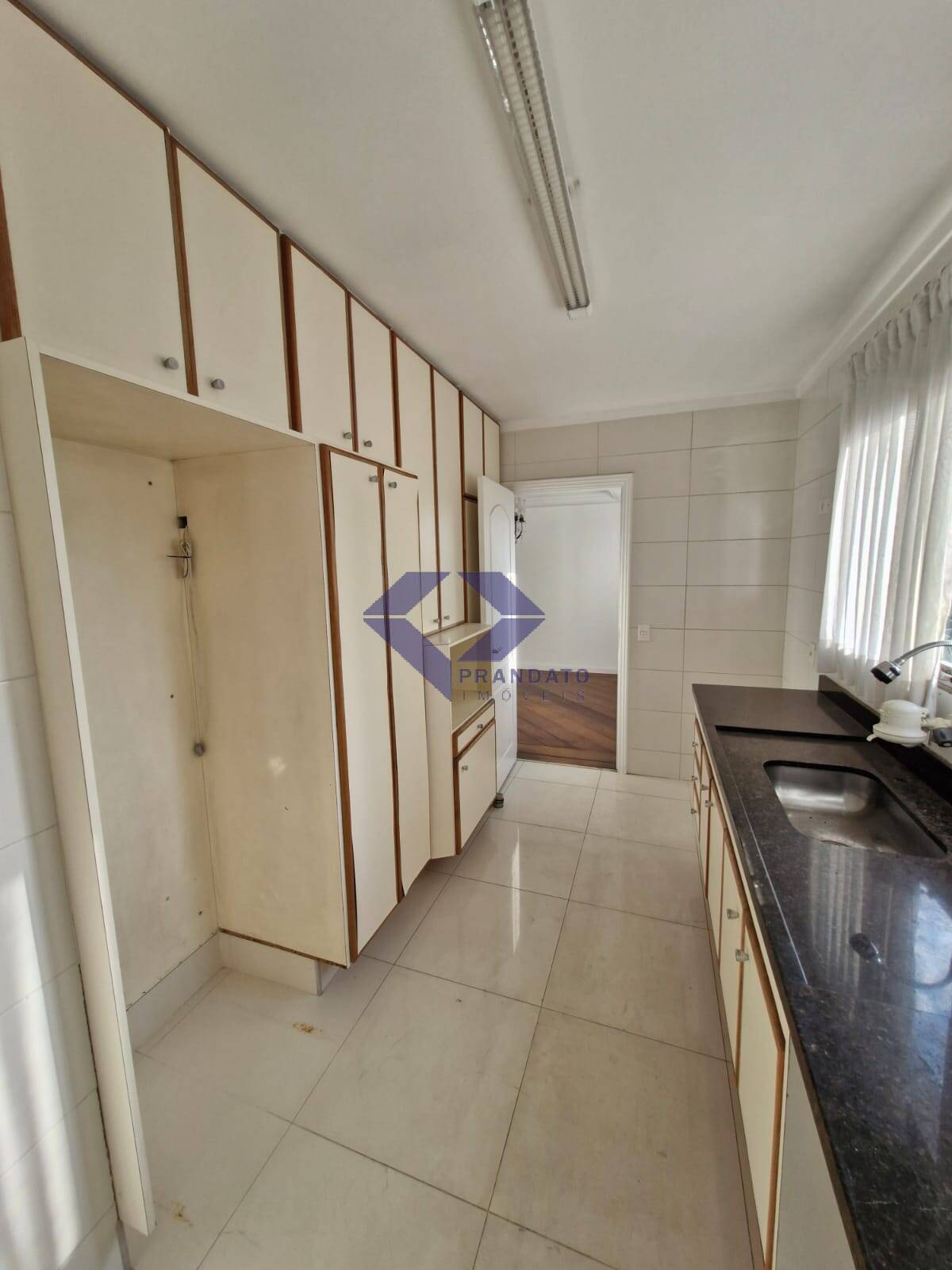 Apartamento à venda com 4 quartos, 186m² - Foto 21