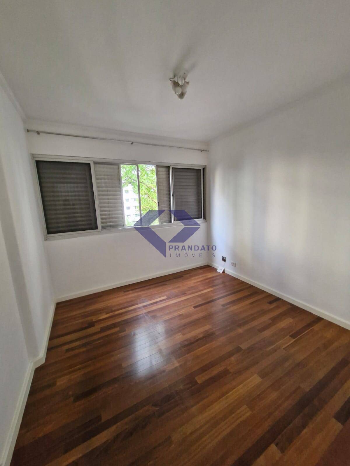 Apartamento à venda com 4 quartos, 186m² - Foto 17