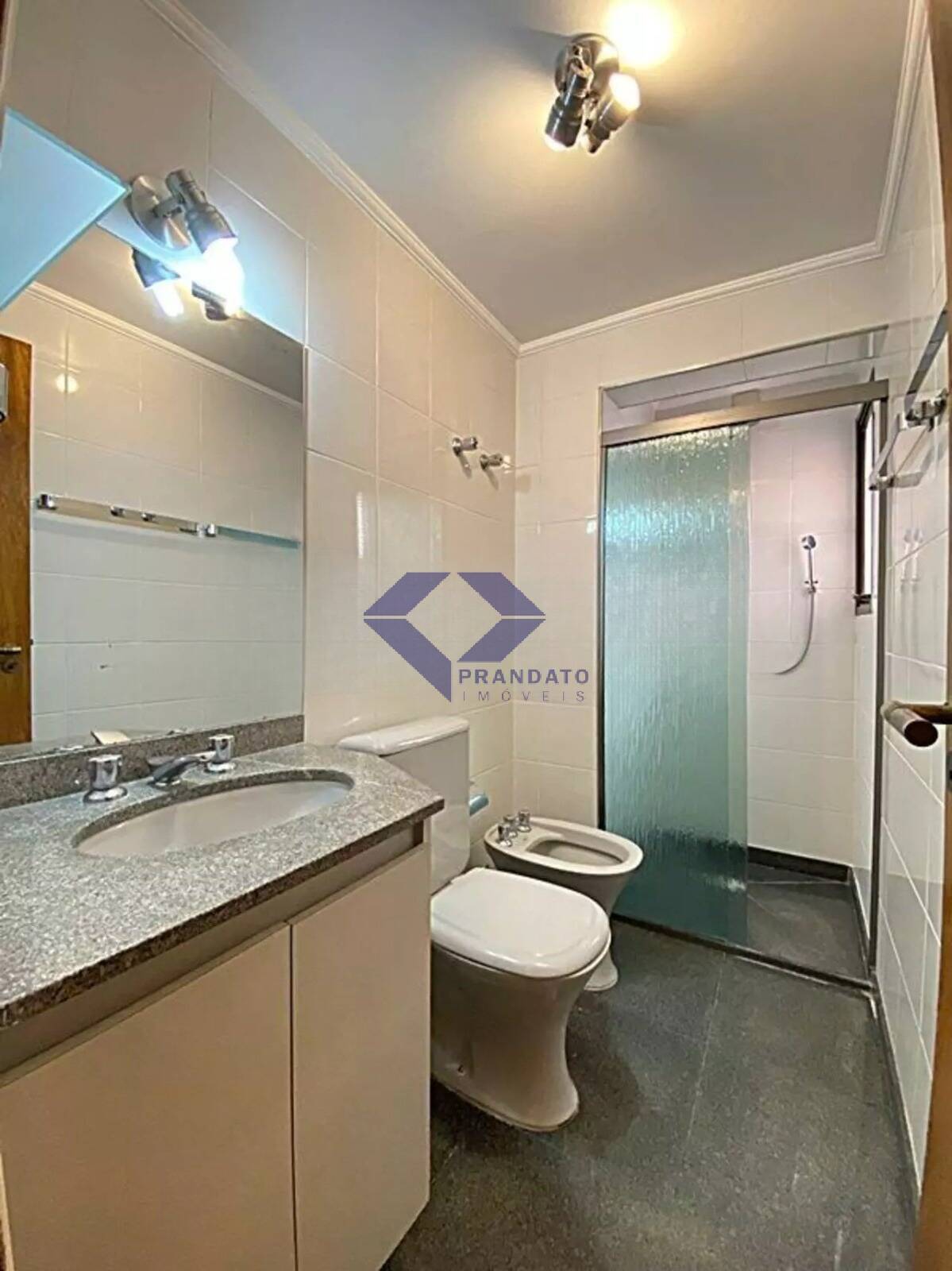 Apartamento à venda com 3 quartos, 110m² - Foto 7