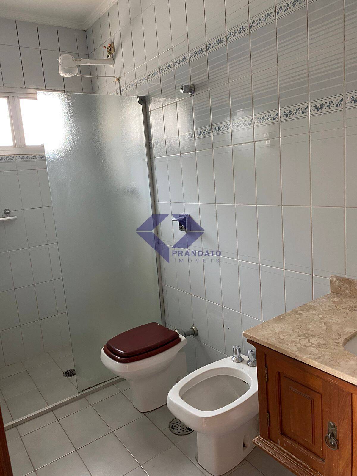 Sobrado à venda com 3 quartos, 200m² - Foto 15