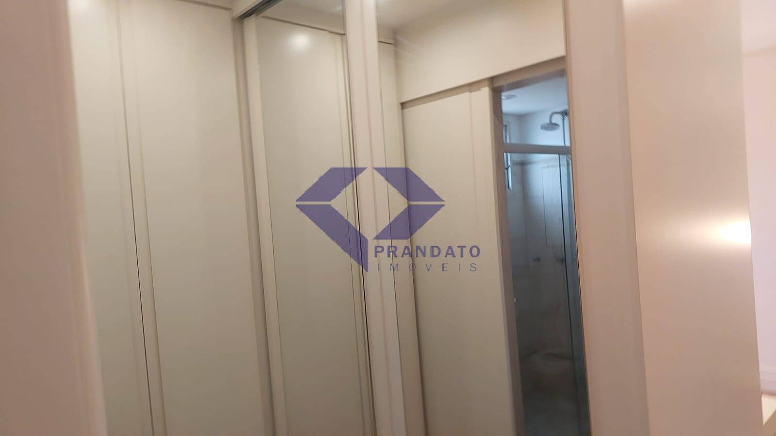 Apartamento para alugar com 3 quartos, 120m² - Foto 18