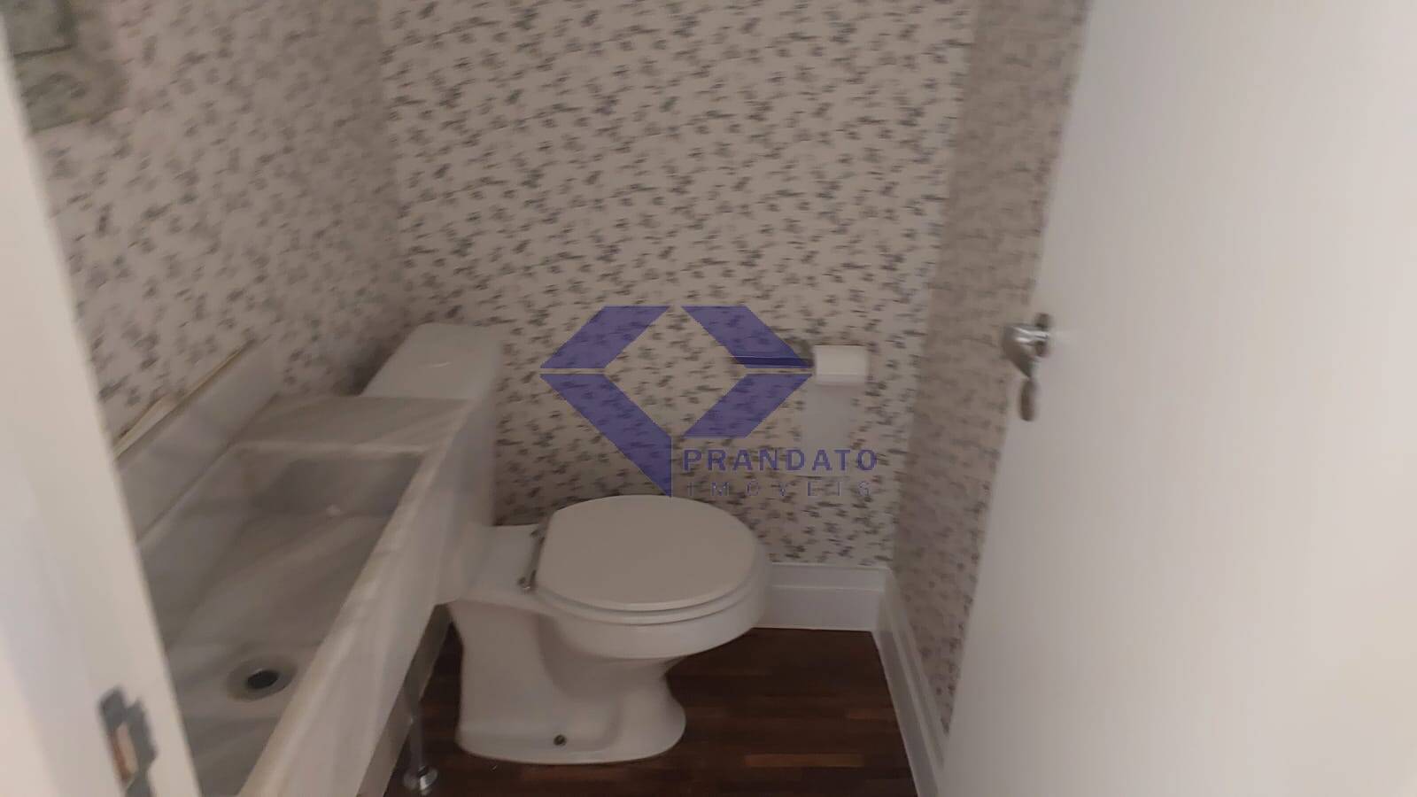 Apartamento para alugar com 3 quartos, 120m² - Foto 2