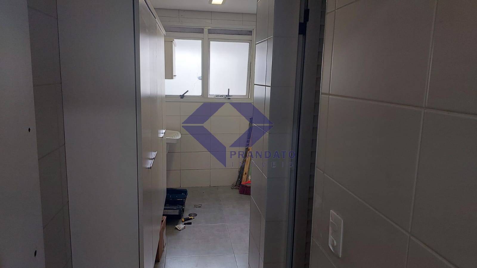 Apartamento para alugar com 3 quartos, 120m² - Foto 27