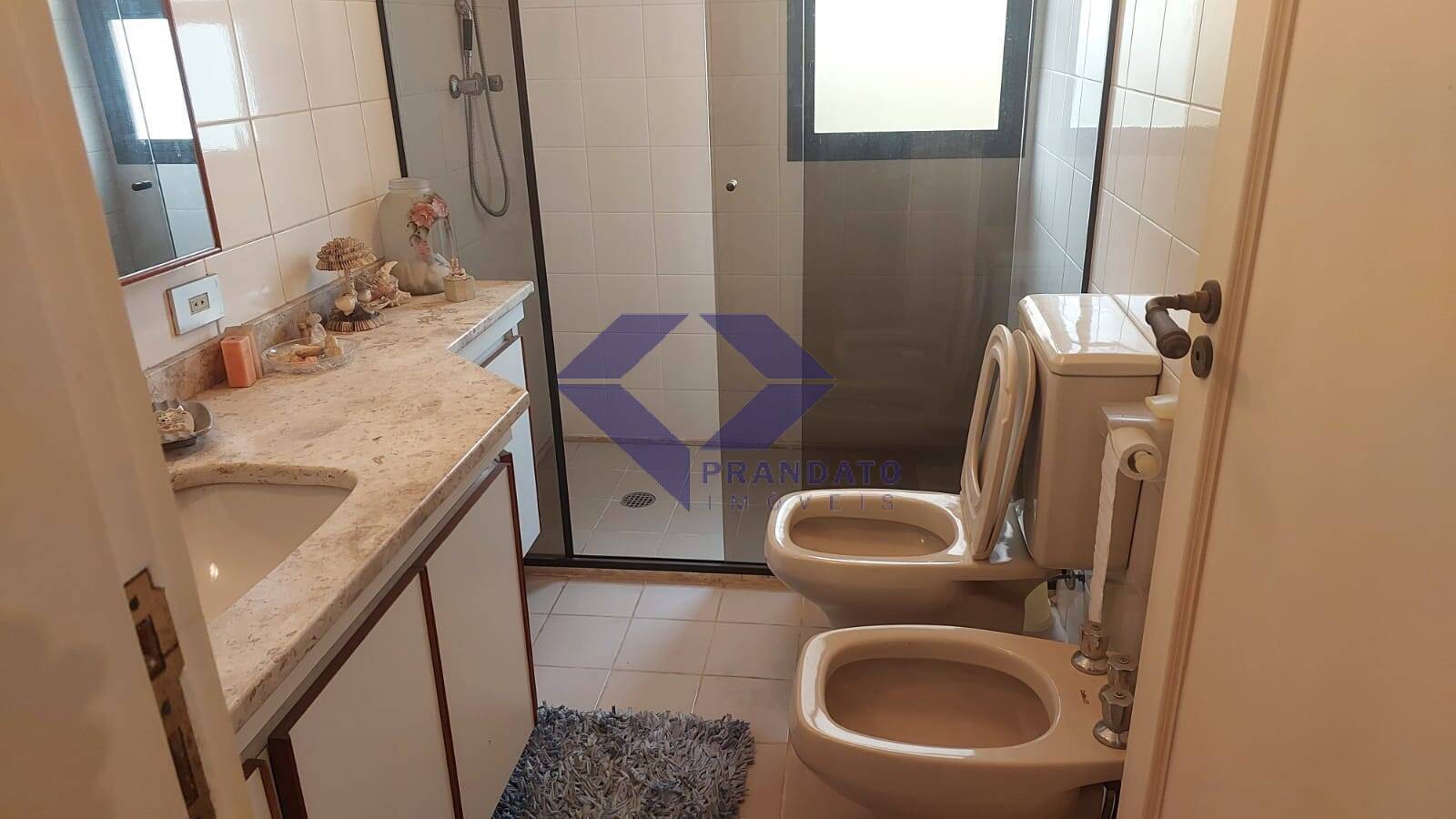 Apartamento à venda com 4 quartos, 198m² - Foto 16