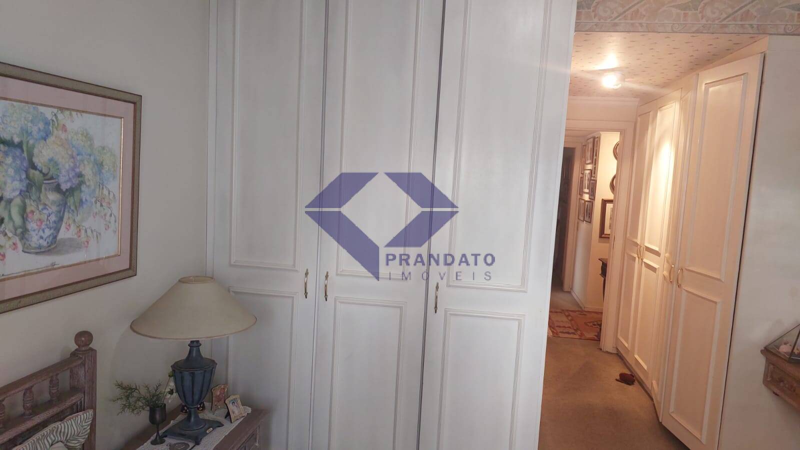 Apartamento à venda com 4 quartos, 198m² - Foto 22