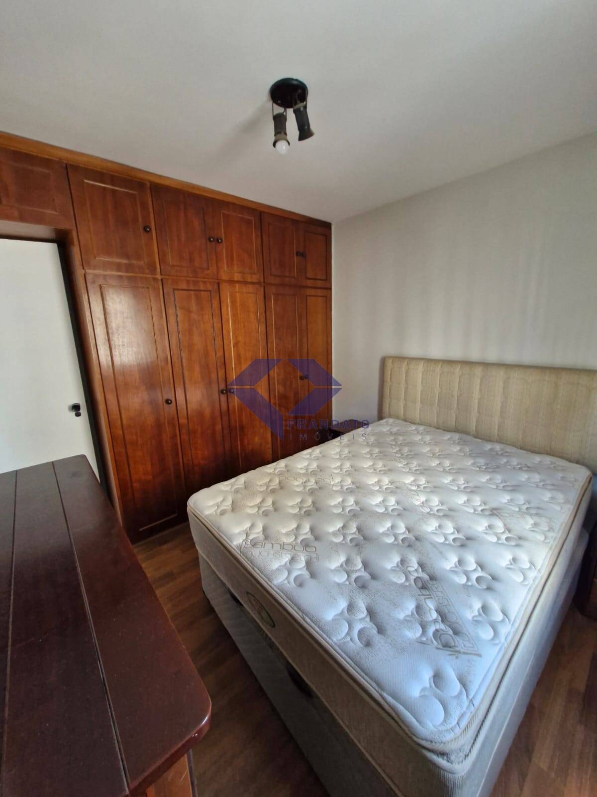 Apartamento à venda com 2 quartos, 57m² - Foto 12