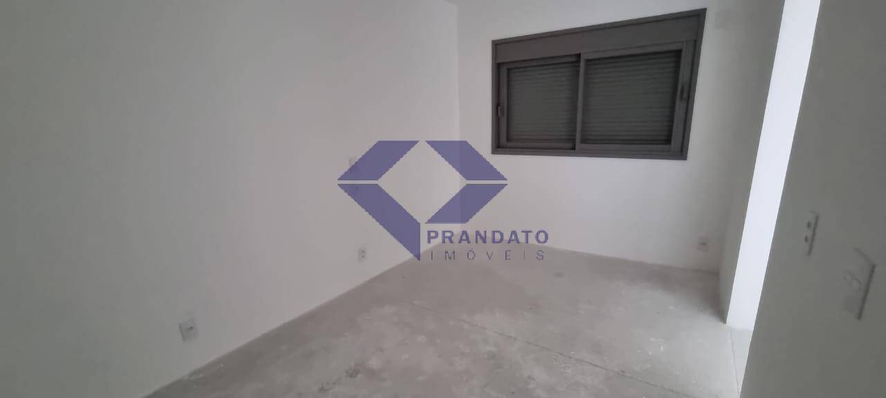 Apartamento à venda com 3 quartos, 149m² - Foto 8