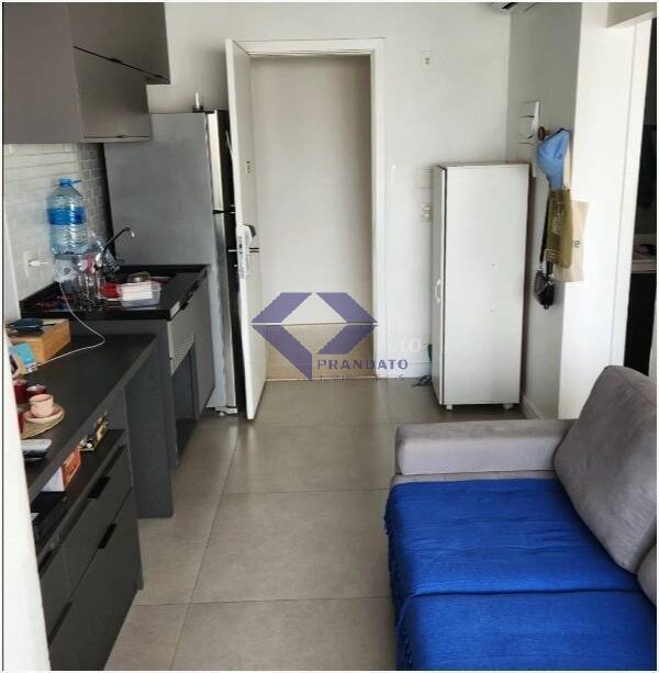 Apartamento à venda com 1 quarto, 33m² - Foto 3