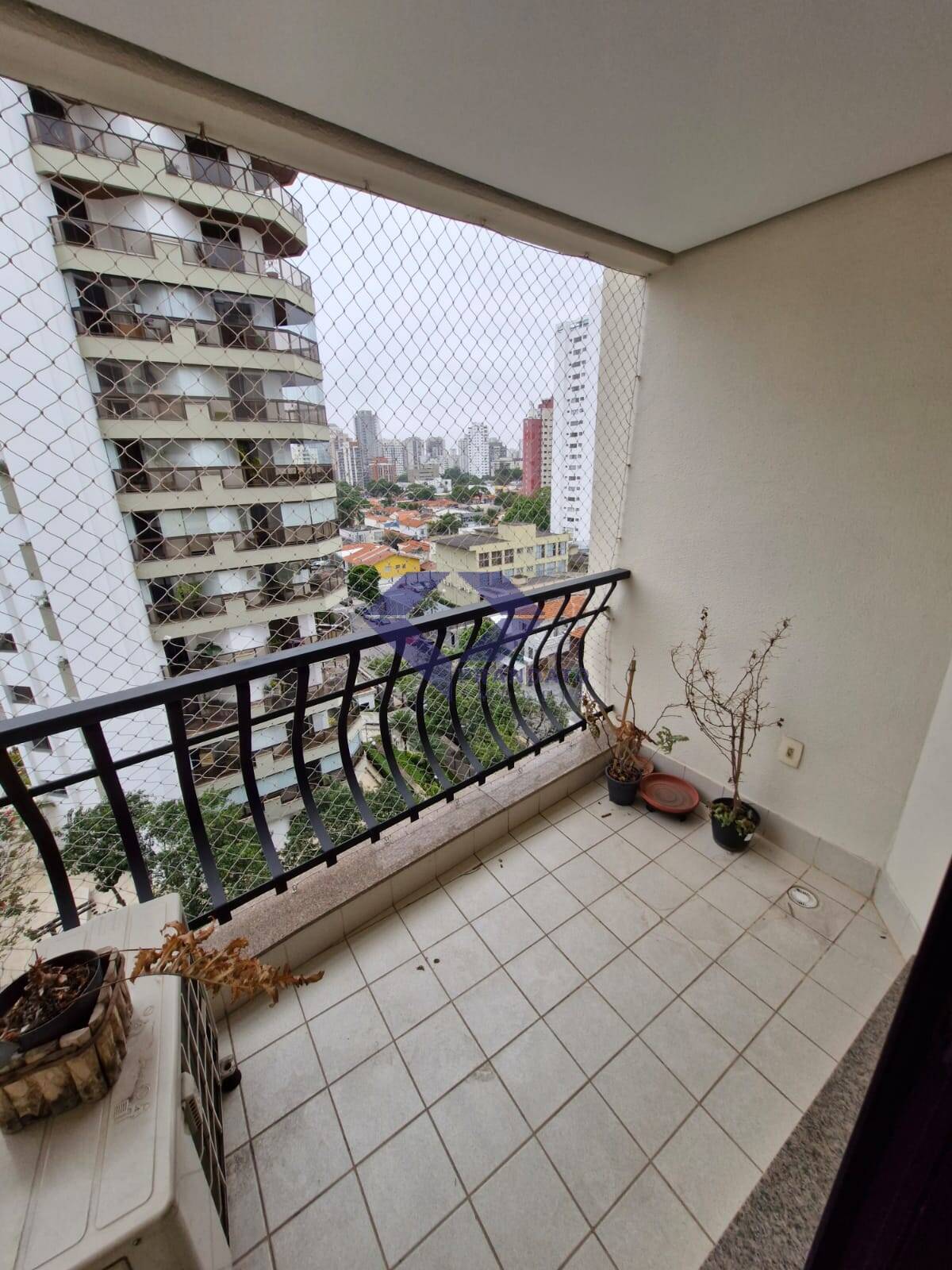 Apartamento à venda com 2 quartos, 105m² - Foto 5