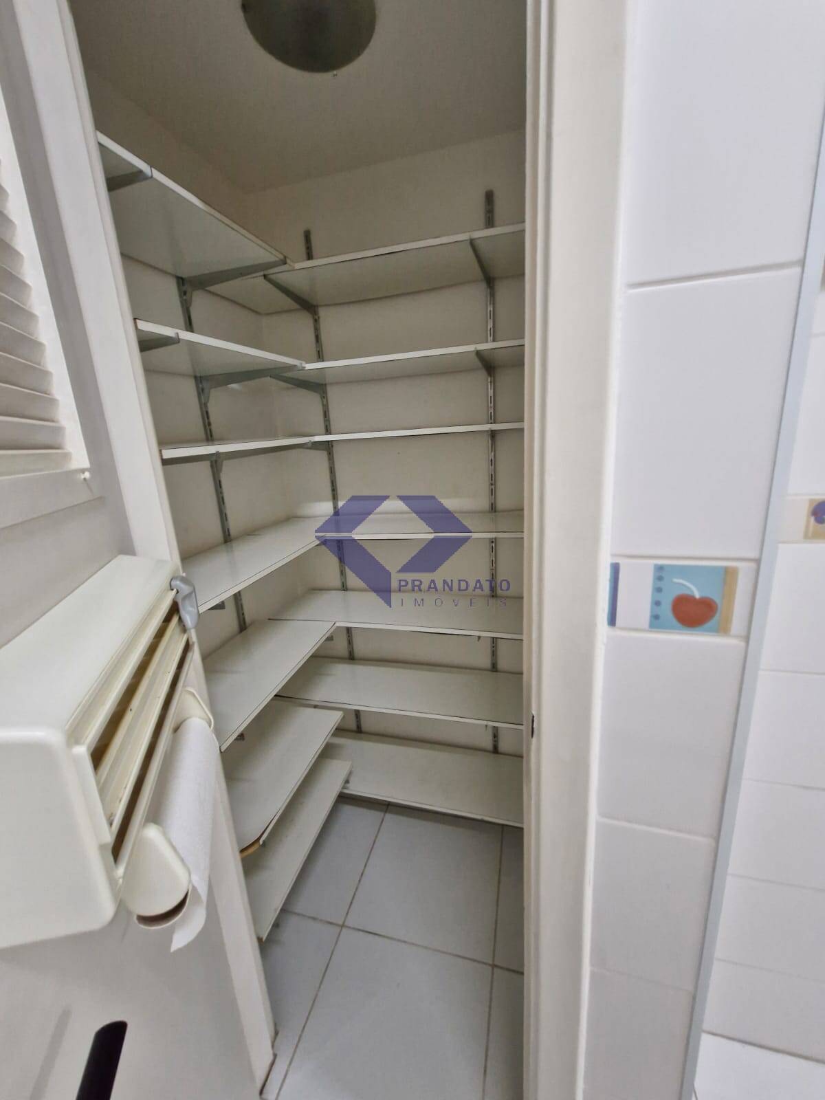 Apartamento à venda com 2 quartos, 105m² - Foto 20