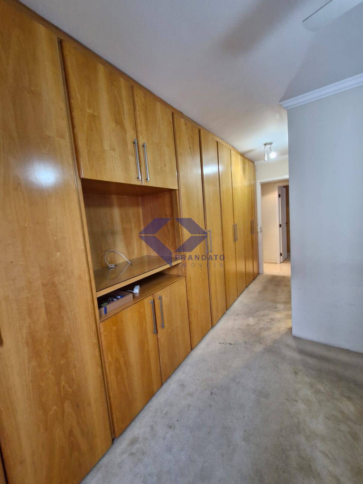 Apartamento à venda com 2 quartos, 105m² - Foto 8