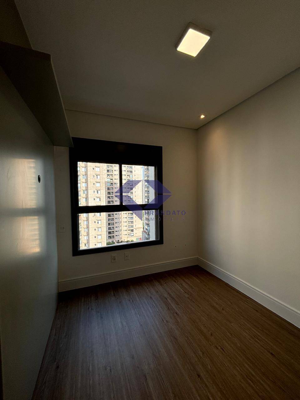 Apartamento para alugar com 3 quartos, 81m² - Foto 16