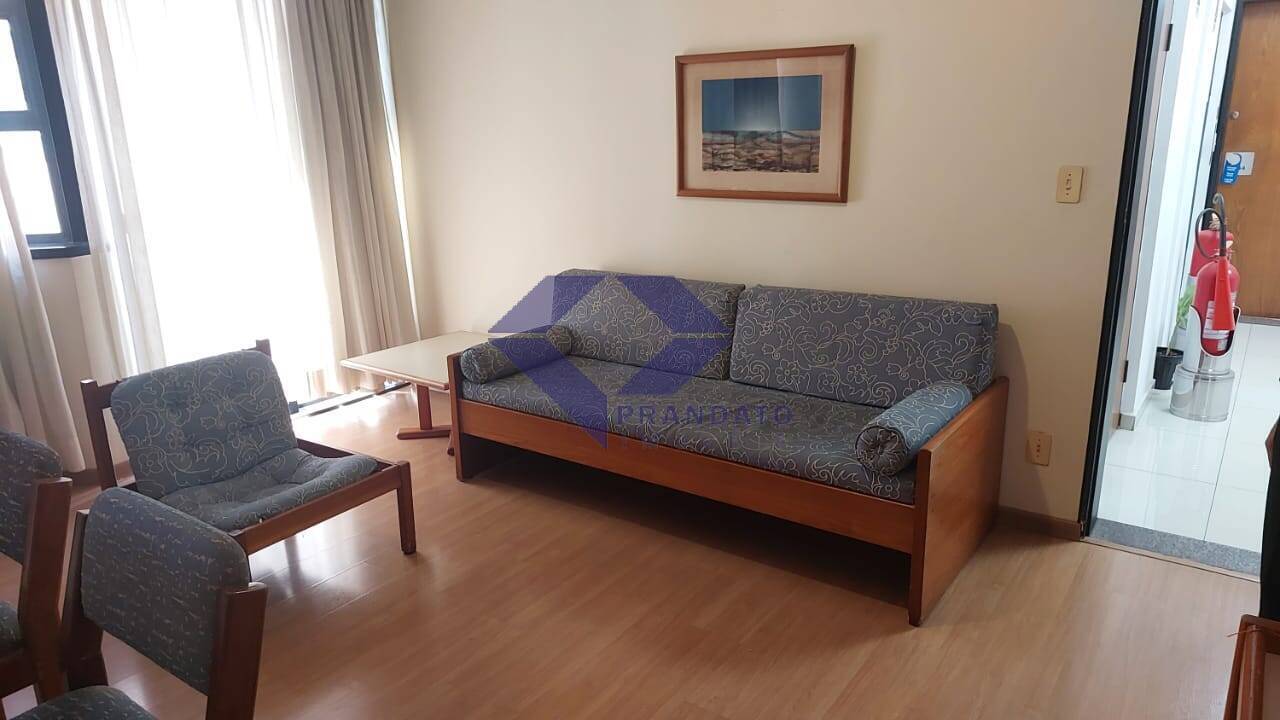 Apartamento à venda com 1 quarto, 50m² - Foto 2