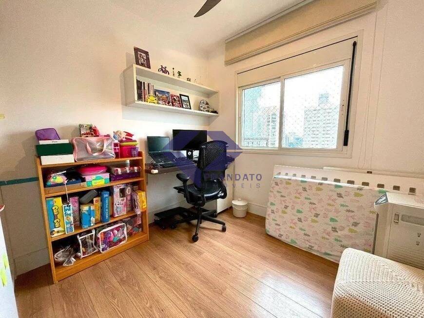 Apartamento à venda com 3 quartos, 111m² - Foto 15